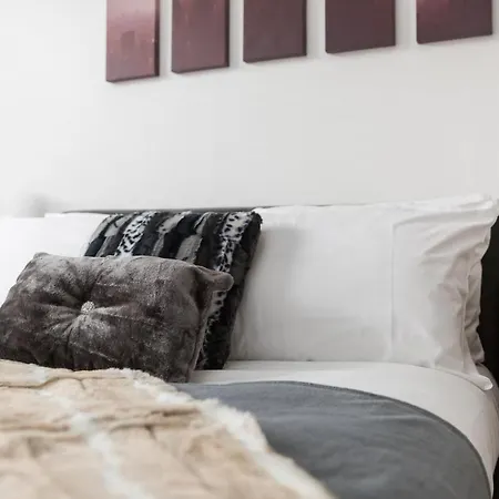 Zen Quality Beautiful 2 Bedroom With Free Parking And Wifi Close To Alexander Stadium *