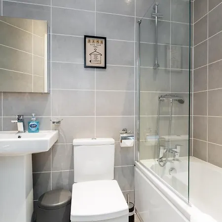 Zen Quality Beautiful 2 Bedroom With Free Parking And Wifi Close To Alexander Stadium Apartman