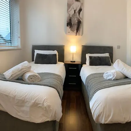 Zen Quality Beautiful 2 Bedroom With Free Parking And Wifi Close To Alexander Stadium